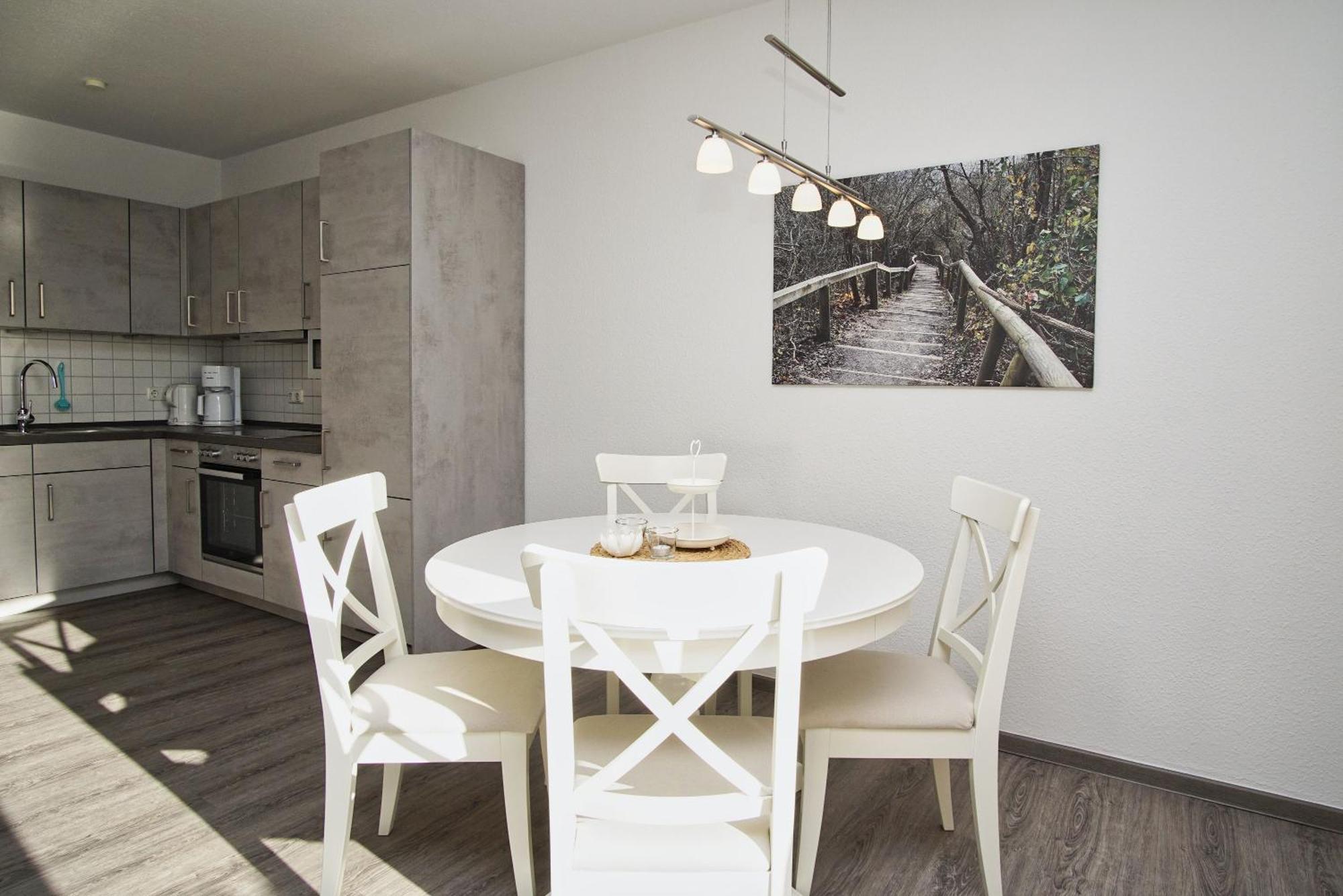 Hafenhaeuser Breege Fewo 05 - Balkon Buitenkant foto